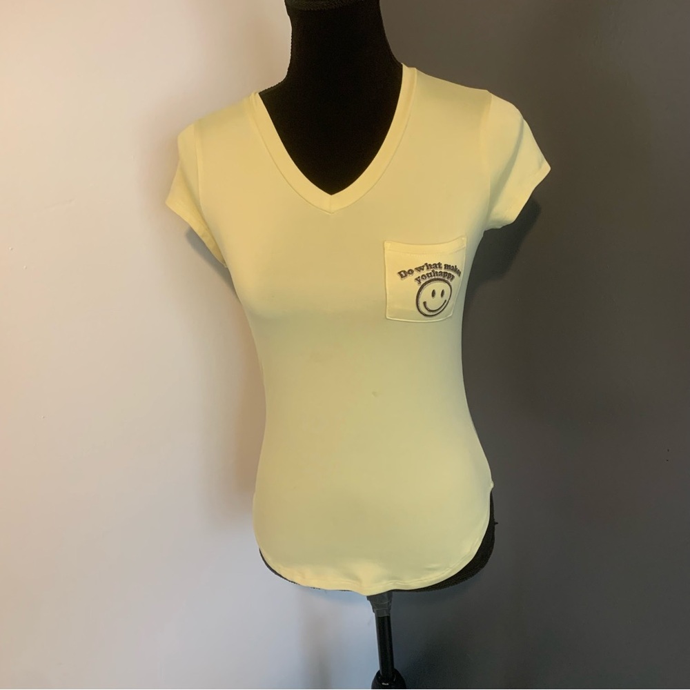 Lily Bleu Cream V-Neck Tee with Smiley Pocket